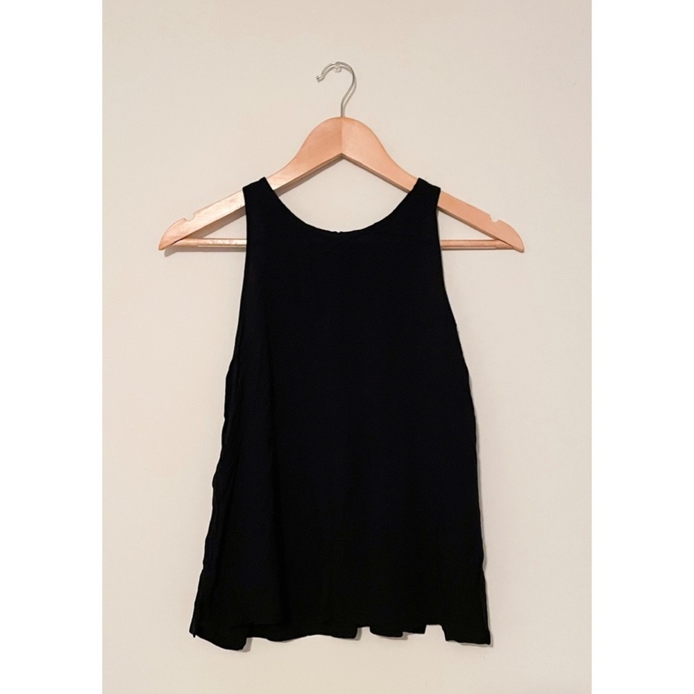 Old navy tank top